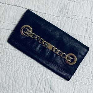 Micheal Kors Black Leather Clutch Chain